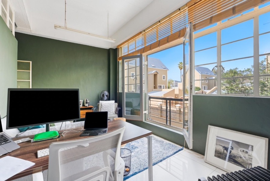 Commercial Property for Sale in Gardens Western Cape